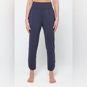 Spiritual Gangster Brooke Hybrid Jogger Shadow